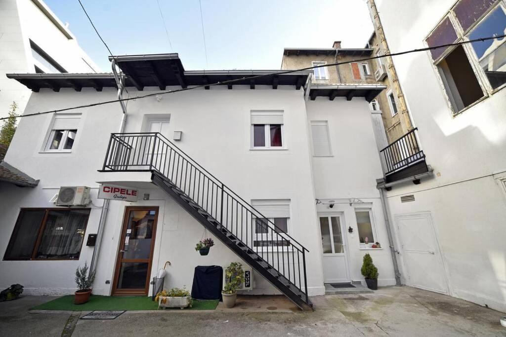 Apartma Petit Main Square Zagreb